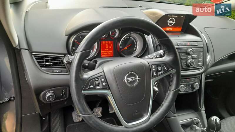 Минивэн Opel Zafira Tourer 2015 в Виннице