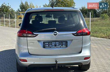 Минивэн Opel Zafira Tourer 2012 в 