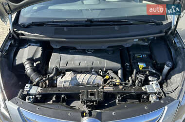 Минивэн Opel Zafira Tourer 2012 в 
