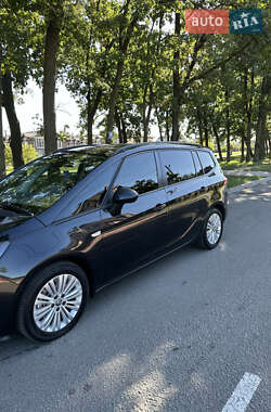 Минивэн Opel Zafira Tourer 2014 в 