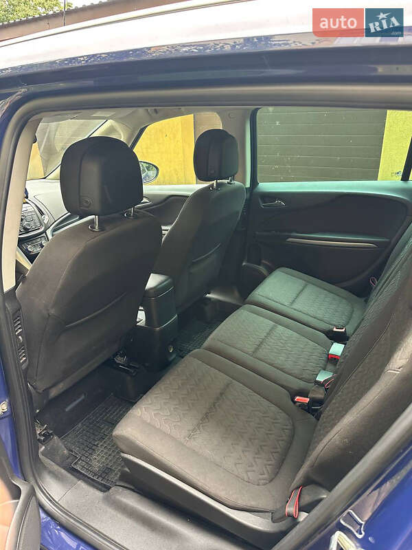 Мінівен Opel Zafira Tourer 2013 в Рівному