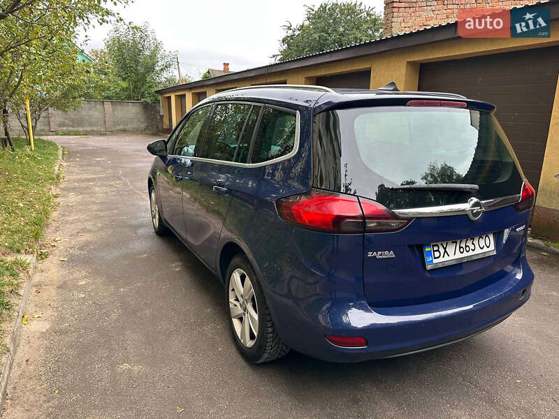 Мінівен Opel Zafira Tourer 2013 в Рівному