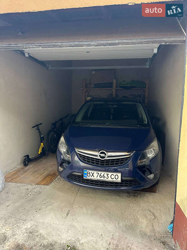 Мінівен Opel Zafira Tourer 2013 в Рівному