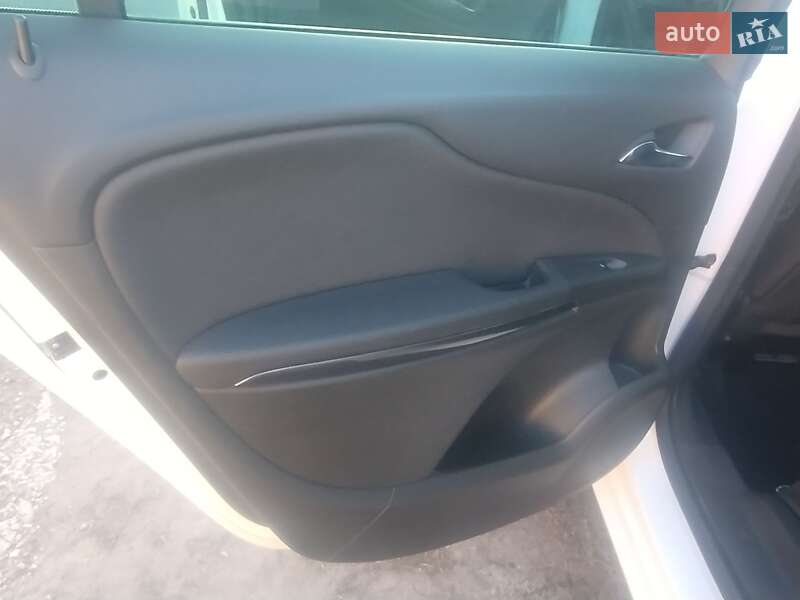 Мінівен Opel Zafira Tourer 2016 в Харкові фото 13 Мінівен Opel Zafira Tourer 2016 в Харкові