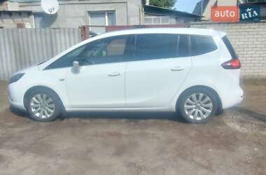 Мінівен Opel Zafira Tourer 2016 в 