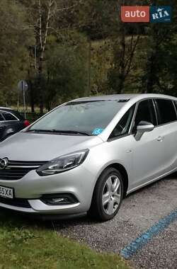 Минивэн Opel Zafira Tourer 2018 в Стрые
