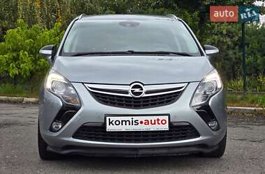 Минивэн Opel Zafira Tourer 2015 в 