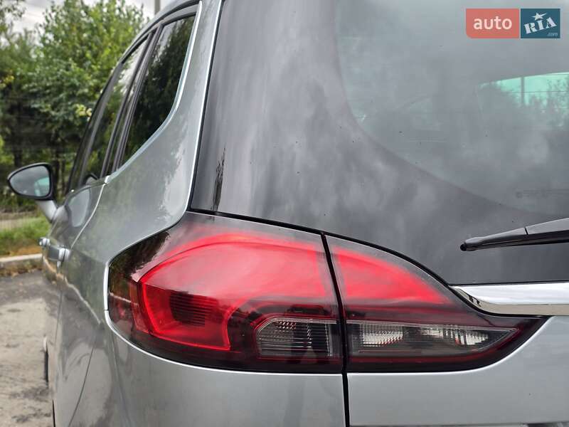 Минивэн Opel Zafira Tourer 2015 в Хмельницком фото 18 Минивэн Opel Zafira Tourer 2015 в Хмельницком