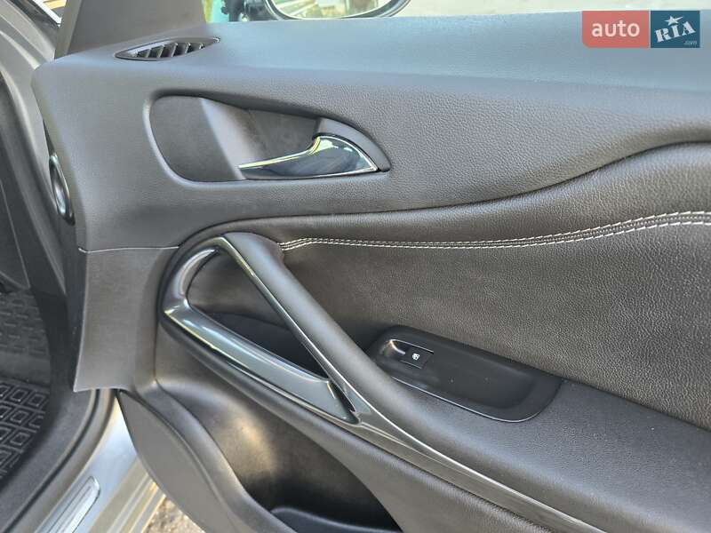 Минивэн Opel Zafira Tourer 2015 в Хмельницком фото 56 Минивэн Opel Zafira Tourer 2015 в Хмельницком