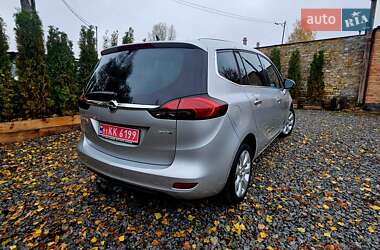 Минивэн Opel Zafira Tourer 2013 в 