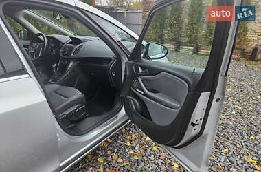 Минивэн Opel Zafira Tourer 2013 в 