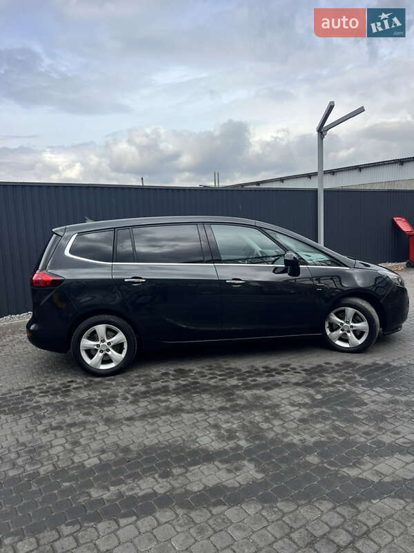 Минивэн Opel Zafira Tourer 2013 в Днепре фото 6 Минивэн Opel Zafira Tourer 2013 в Днепре