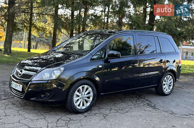 Мінівен Opel Zafira Tourer 2013 в 
