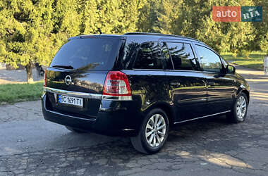 Мінівен Opel Zafira Tourer 2013 в 