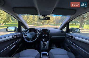 Мінівен Opel Zafira Tourer 2013 в 