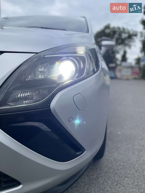 Минивэн Opel Zafira Tourer 2014 в Днепре фото 10 Минивэн Opel Zafira Tourer 2014 в Днепре