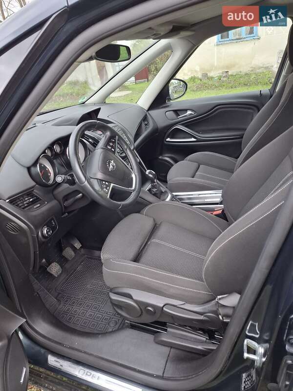 Мінівен Opel Zafira Tourer 2014 в Тернополі