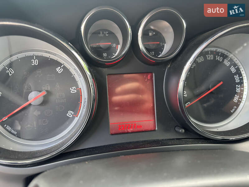 Мінівен Opel Zafira Tourer 2012 в Луцьку фото 10 Мінівен Opel Zafira Tourer 2012 в Луцьку