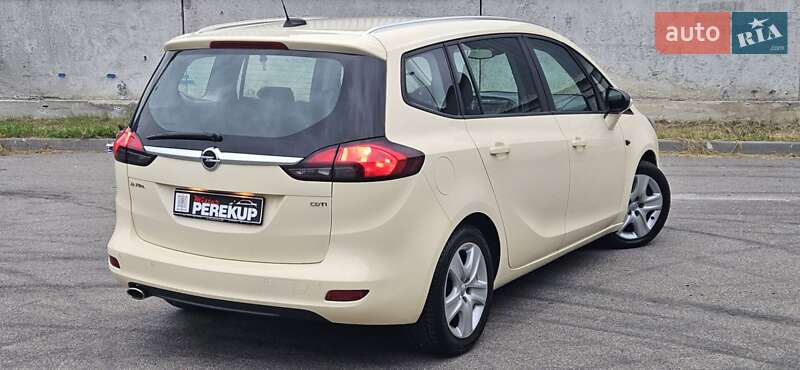 Минивэн Opel Zafira Tourer 2017 в Киеве