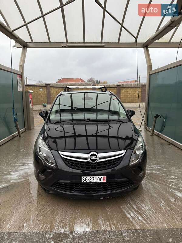 Мінівен Opel Zafira Tourer 2014 в Дубні