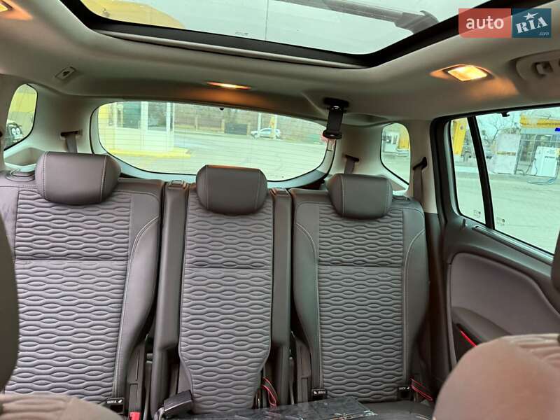 Мінівен Opel Zafira Tourer 2014 в Дубні