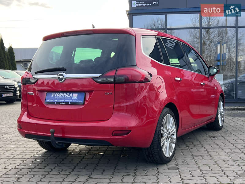 Минивэн Opel Zafira Tourer 2012 в Нововолынске