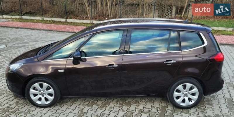 Минивэн Opel Zafira Tourer 2012 в Полтаве фото 5 Минивэн Opel Zafira Tourer 2012 в Полтаве