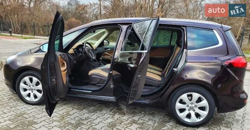 Минивэн Opel Zafira Tourer 2012 в Полтаве фото 11 Минивэн Opel Zafira Tourer 2012 в Полтаве