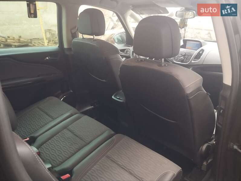 Мінівен Opel Zafira Tourer 2012 в Кривому Розі