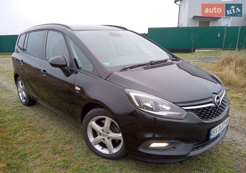 Мінівен Opel Zafira Tourer 2017 в Хмільнику