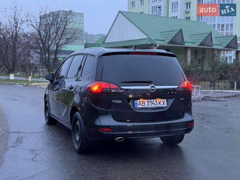 Мінівен Opel Zafira Tourer 2014 в Полтаві фото 7 Мінівен Opel Zafira Tourer 2014 в Полтаві