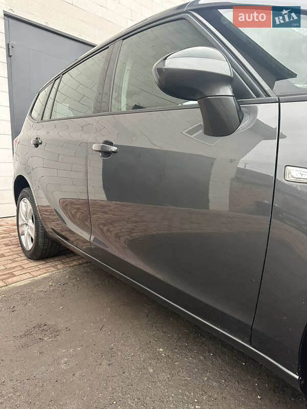 Мінівен Opel Zafira Tourer 2012 в Хоролі