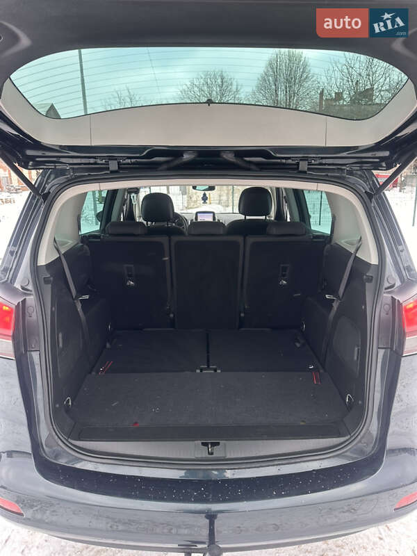 Мінівен Opel Zafira Tourer 2015 в Житомирі