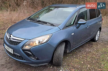 Минивэн Opel Zafira Tourer 2013 в Ужгороде