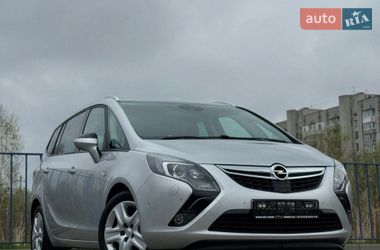 Мінівен Opel Zafira Tourer 2016 в Дрогобичі