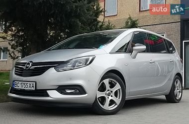 Минивэн Opel Zafira Tourer 2018 в Стрые