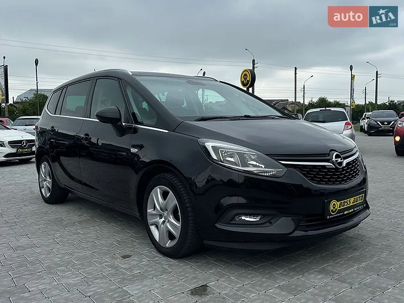 Opel Zafira Tourer 2017