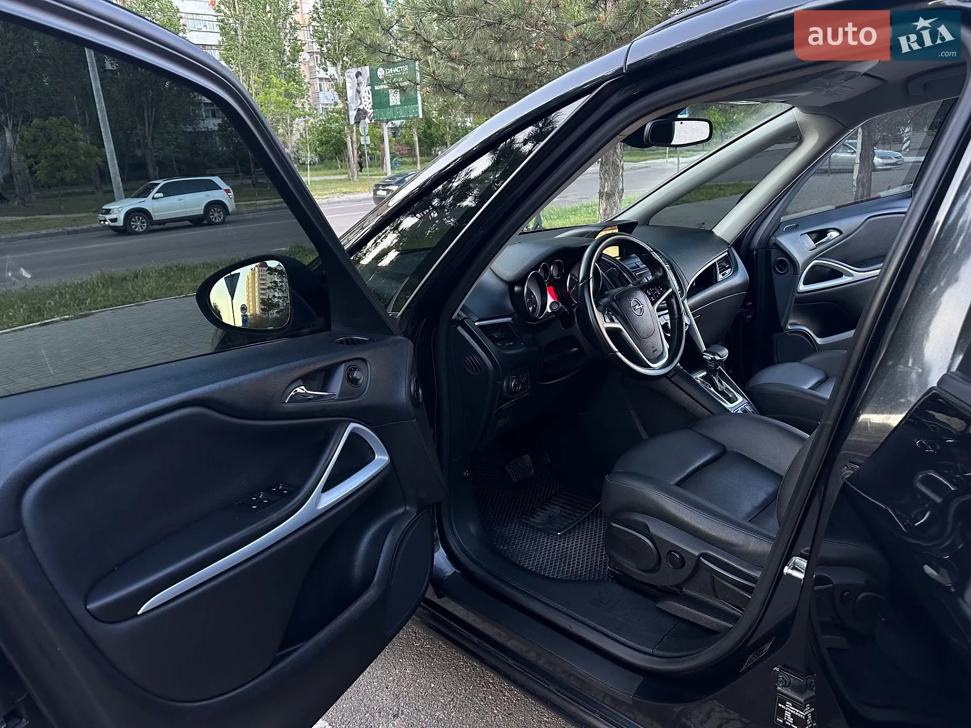 2012 Opel Zafira - мініатюра 16