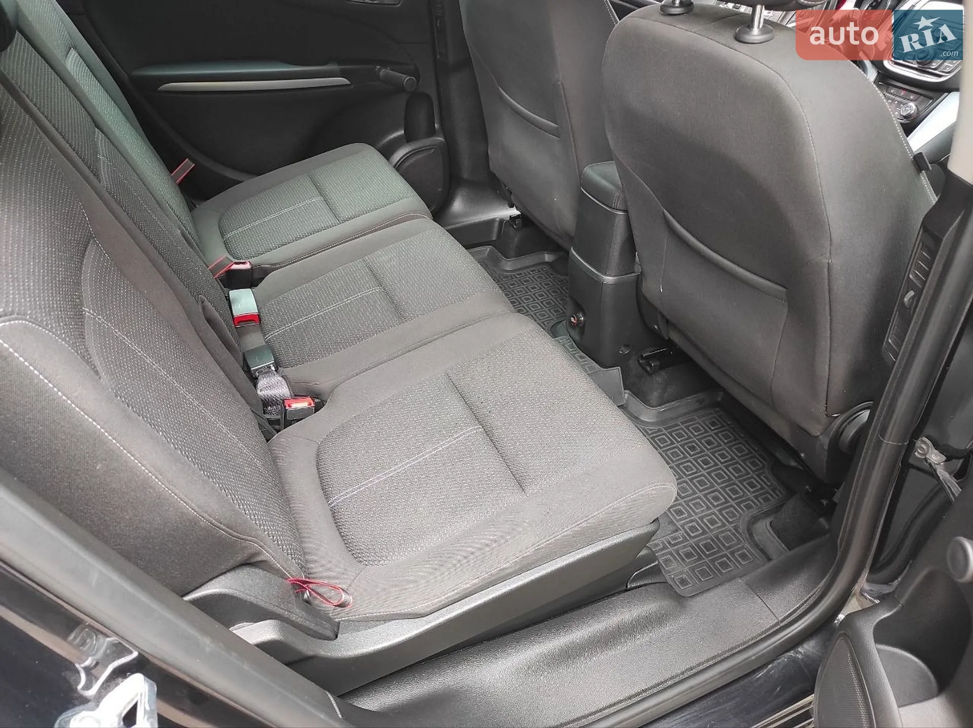 2015 Opel Zafira - мініатюра 34