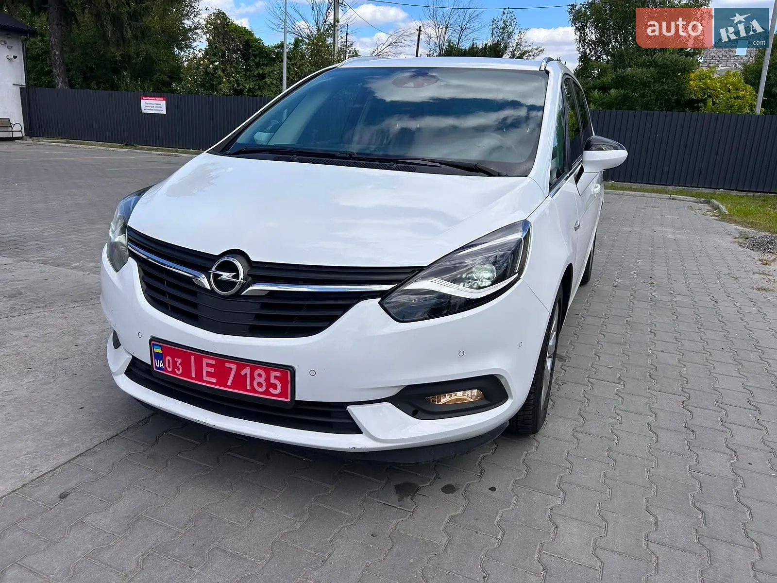 2017 Opel Zafira - мініатюра 4