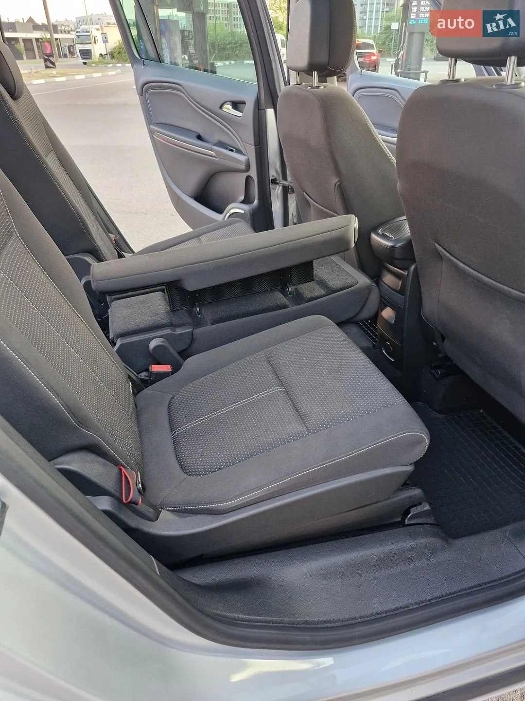 2012 Opel Zafira - мініатюра 16
