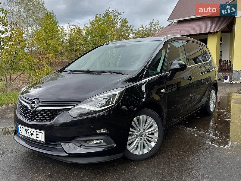 Opel Zafira Tourer 2017