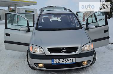 Минивэн Opel Zafira 2002 в Дрогобыче