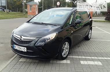 Универсал Opel Zafira 2013 в Стрые