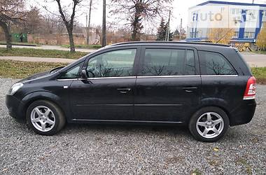 Универсал Opel Zafira 2011 в Бердичеве