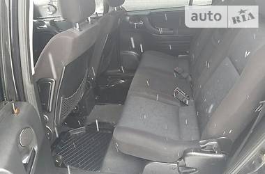 Мінівен Opel Zafira 2001 в 