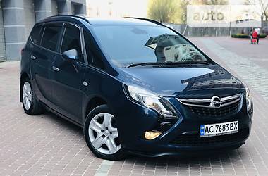 Минивэн Opel Zafira 2013 в Ивано-Франковске