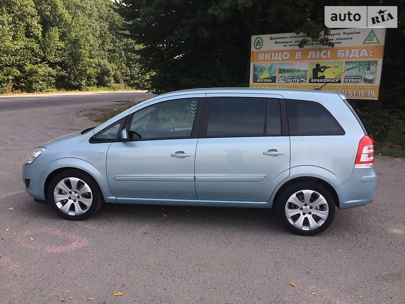 Мінівен Opel Zafira 2009 в Вінниці