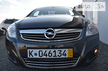 Минивэн Opel Zafira 2014 в Дрогобыче
