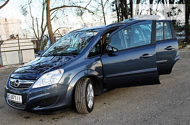 Минивэн Opel Zafira 2008 в Стрые